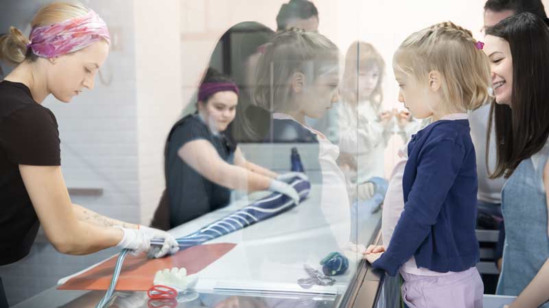 Führung in der Zuckerlwerkstatt